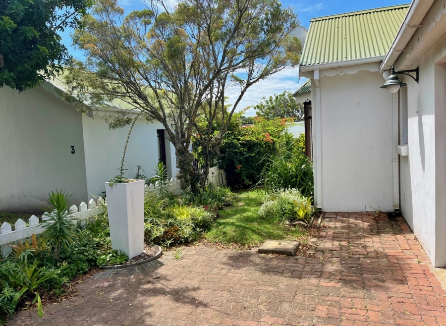 2 Bedroom Property for Sale in West Bank Eastern Cape